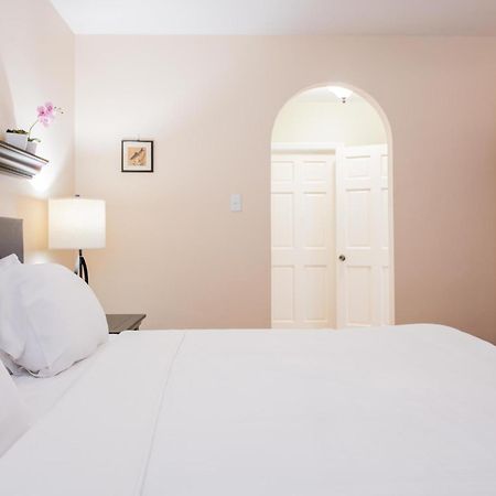 Curacao Luxury Holiday Rentals วิลเลมสตัด ภายนอก รูปภาพ